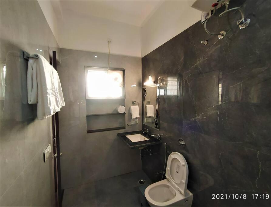 Nine Hill Villa - 2Bhk Private Villa With Pool Удайпур Екстериор снимка