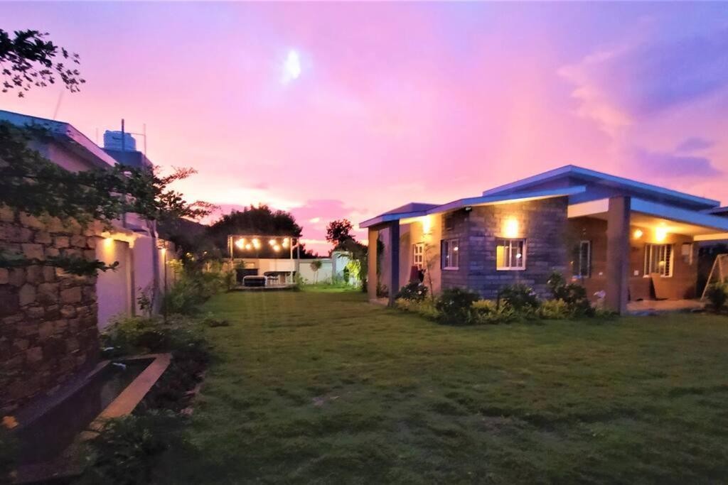 Nine Hill Villa - 2Bhk Private Villa With Pool Удайпур Екстериор снимка